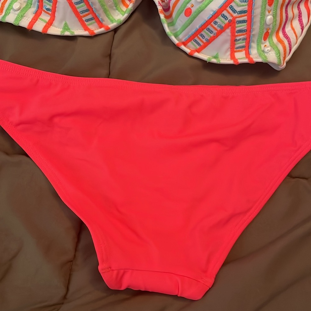 NWT Victoria’s Secret bikini - Picture 7 of 8